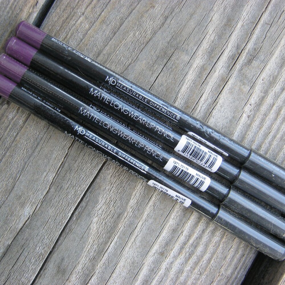 Lot of 4 Measurable Difference Matte Longwear Lip Pencil MAUVE PURPLE